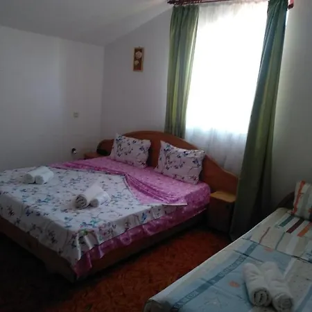 Guest house Casa Carlo 3*