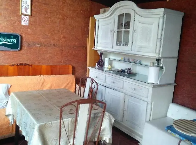 Casa Carlo ゲストハウス エフォリエ・ノルド